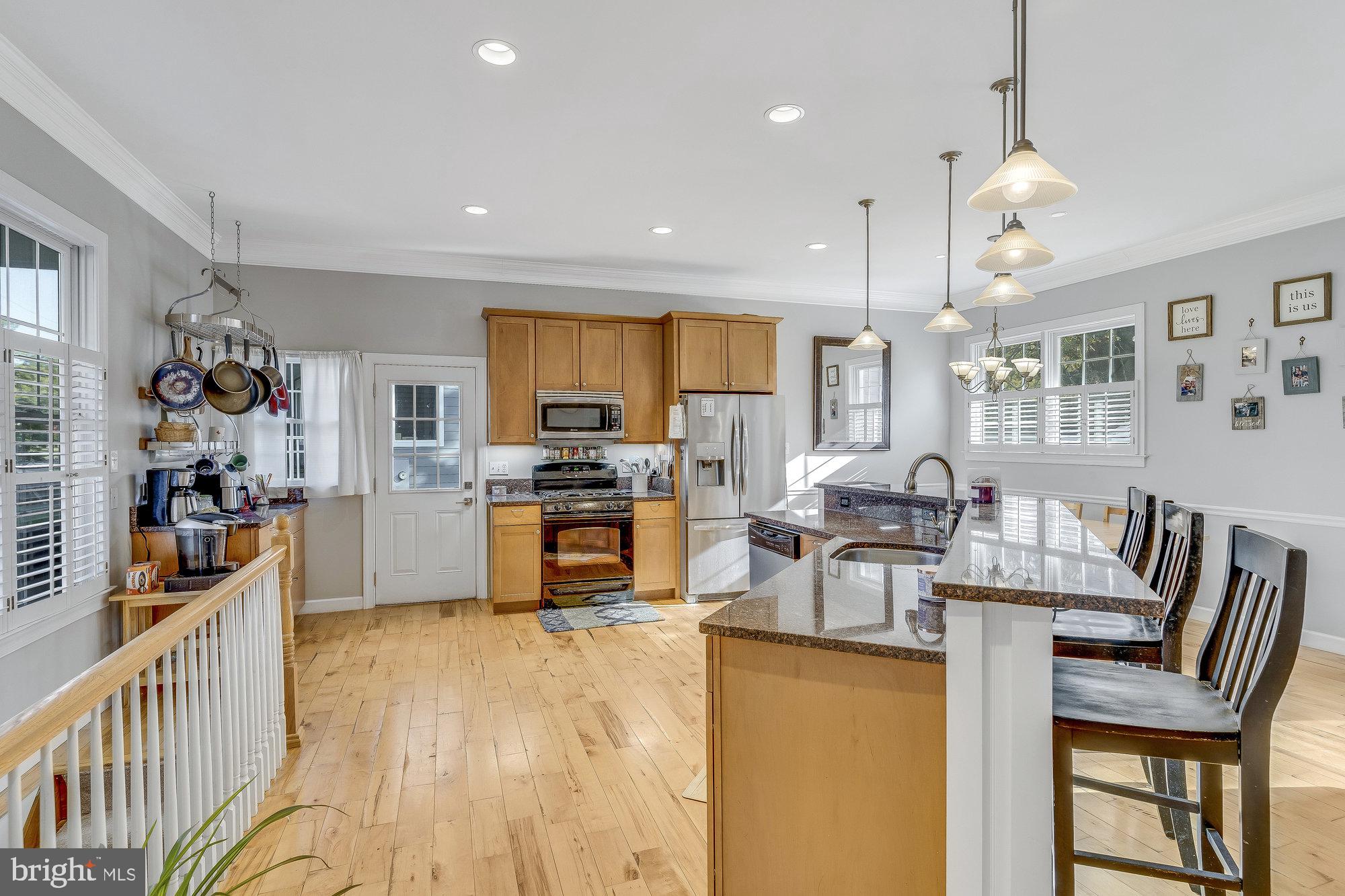 EAST VIENNA WOODS - Residential