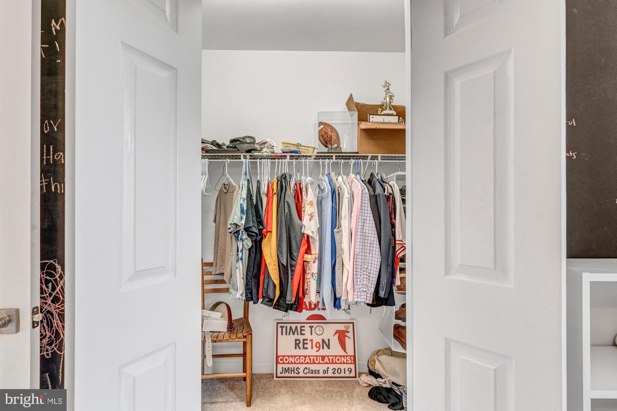 EAST VIENNA WOODS - Residential