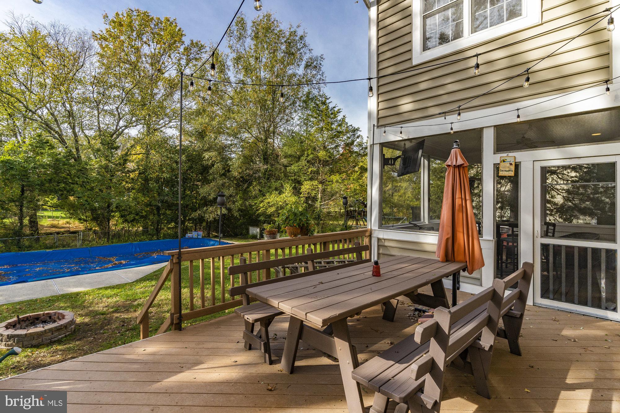 EAST VIENNA WOODS - Residential