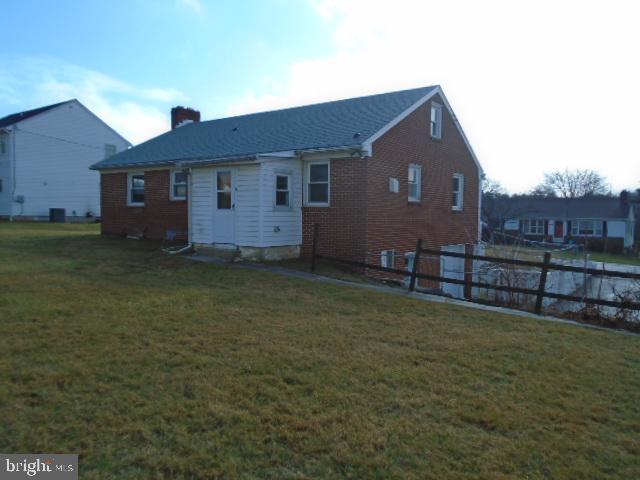 HAMPSTEAD - Residential