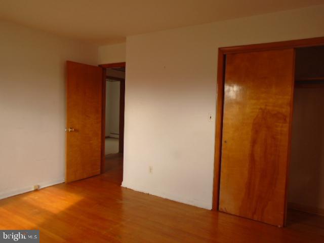 HAMPSTEAD - Residential