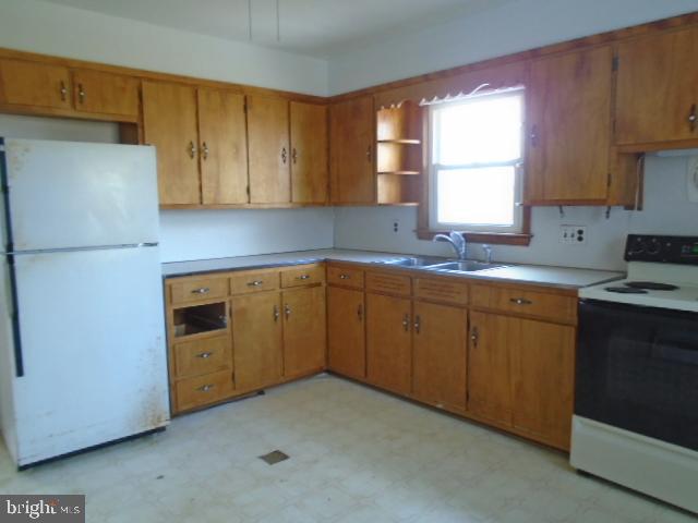 HAMPSTEAD - Residential