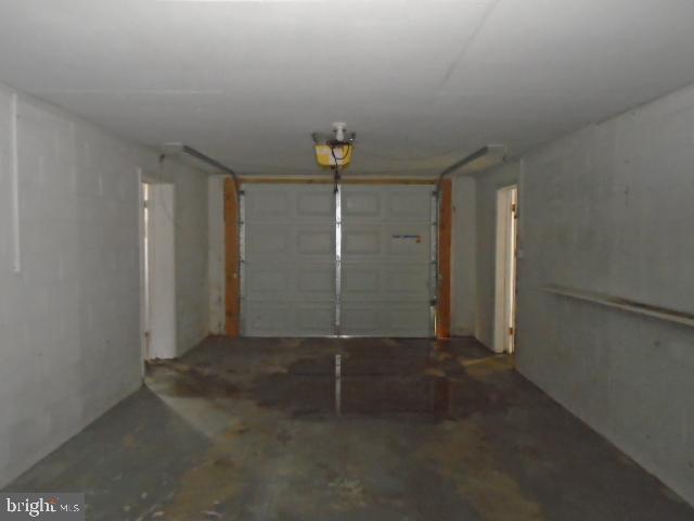 HAMPSTEAD - Residential