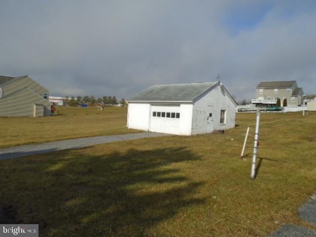 HAMPSTEAD - Residential