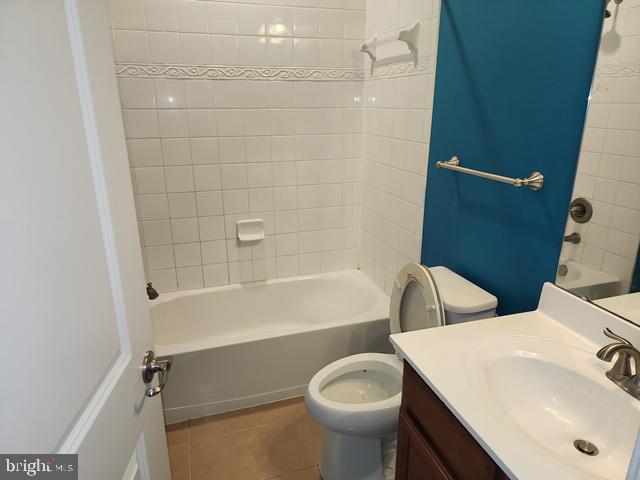 TWO RIVERS - Residential