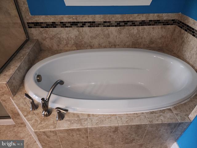 TWO RIVERS - Residential