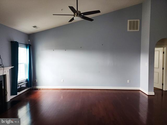 TWO RIVERS - Residential