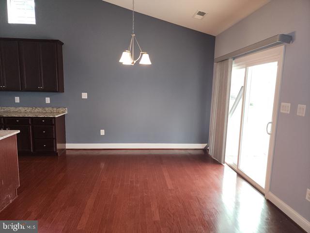 TWO RIVERS - Residential