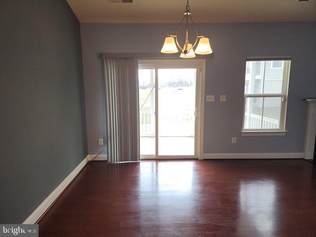 TWO RIVERS - Residential