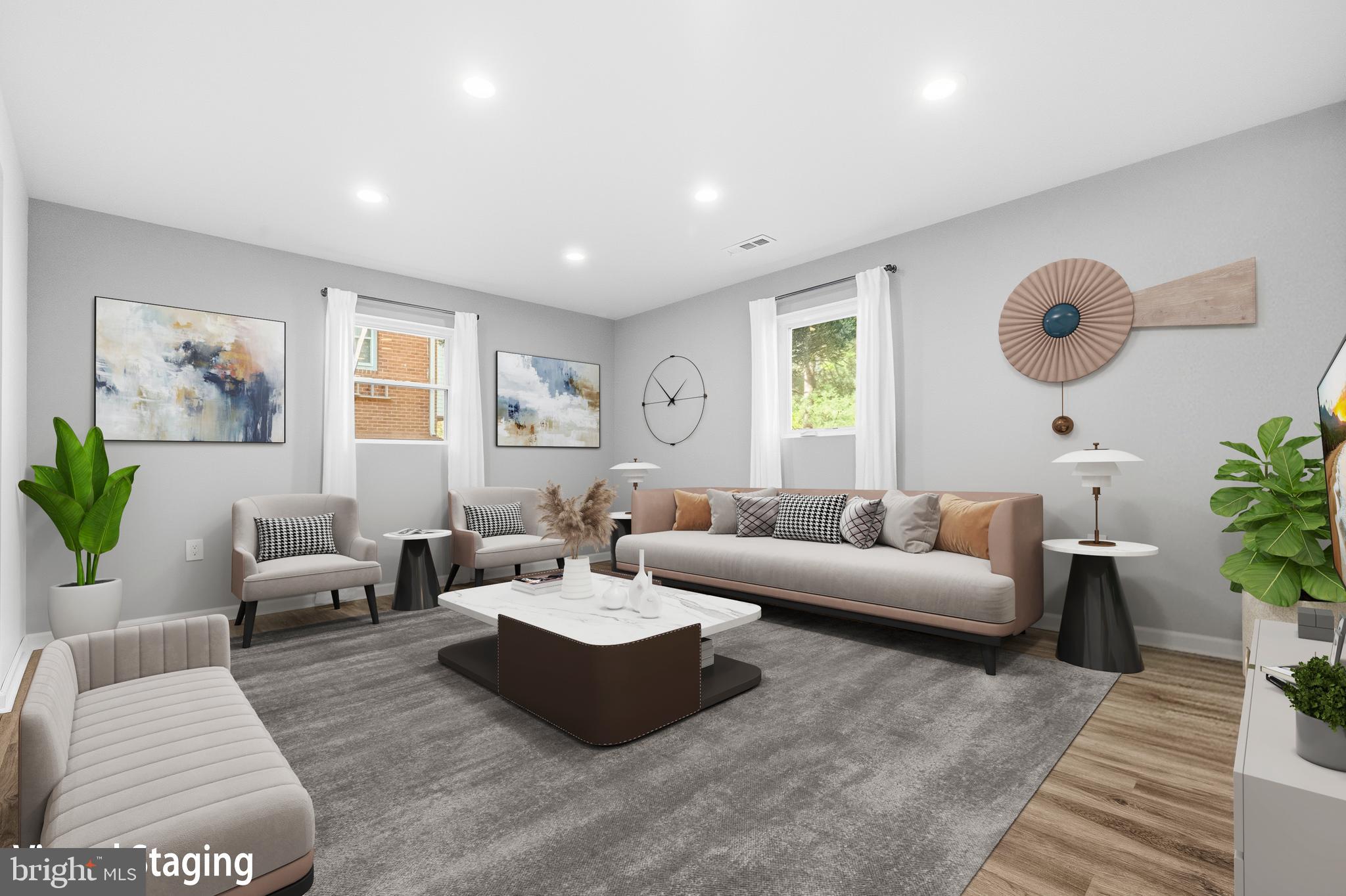 WILLIAMSBURG VILLAGE - Residential
