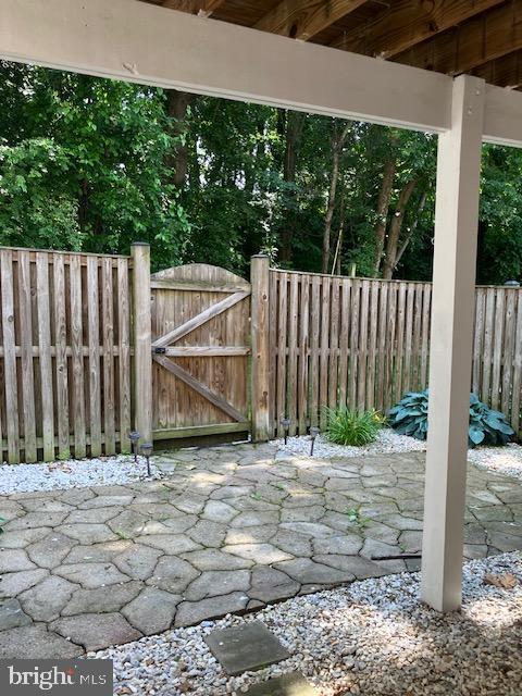 BAYVIEW HILLS - Residential Lease