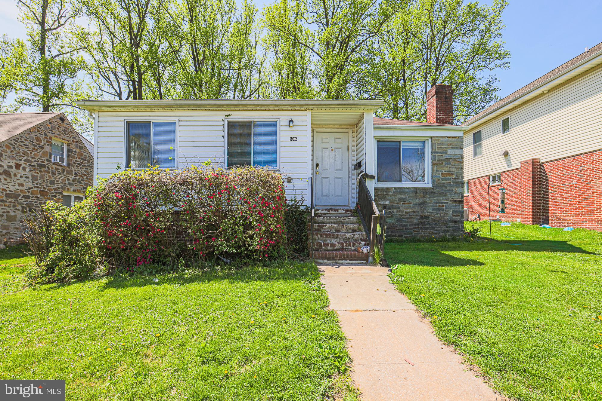 6206 WINNER AVENUE