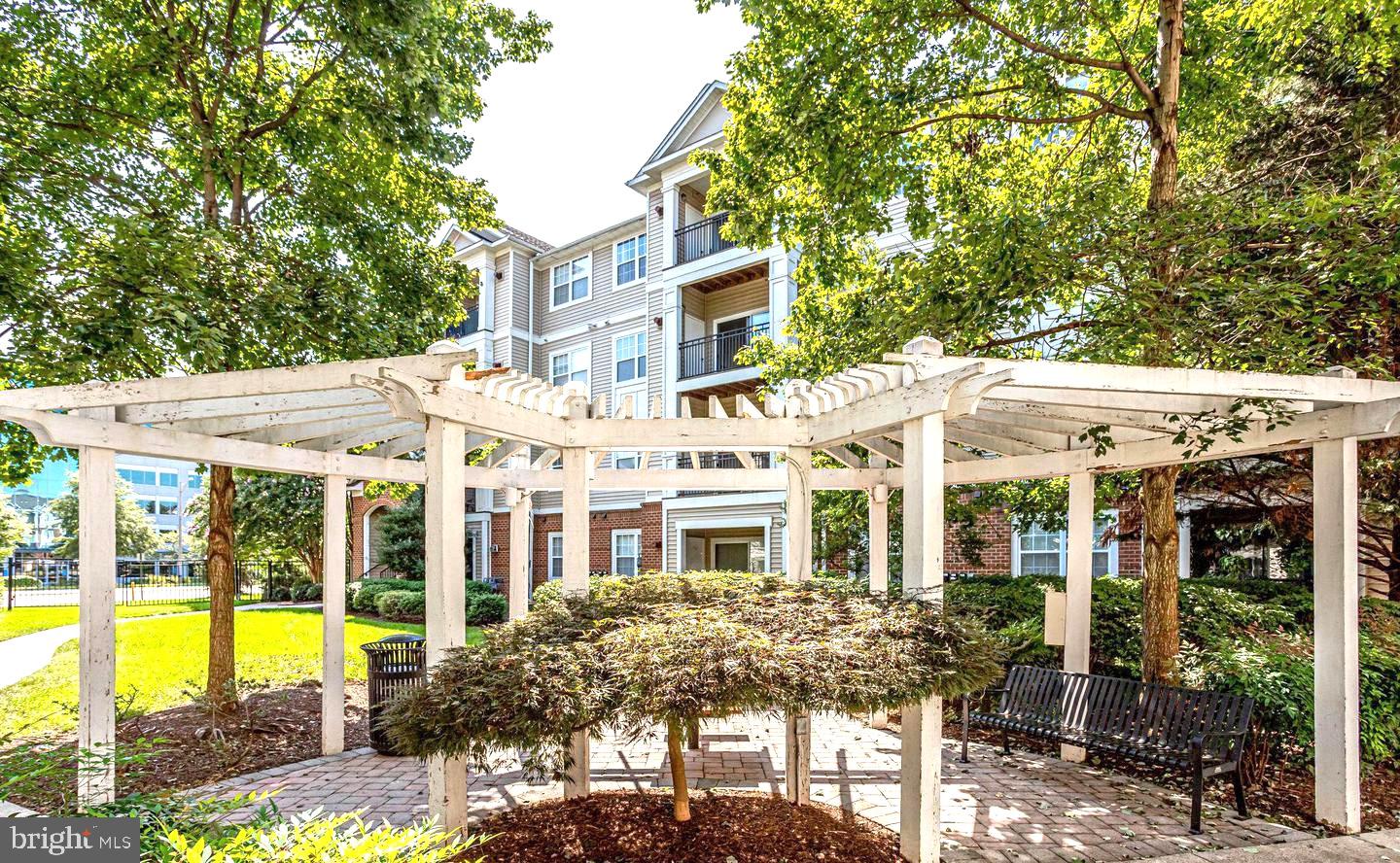 BRYSON AT WOODLAND PARK - Residential Lease