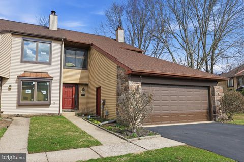 Townhouse For Sale - 2125 Weybridge Commons<br/> HOLLAND, PA 18966