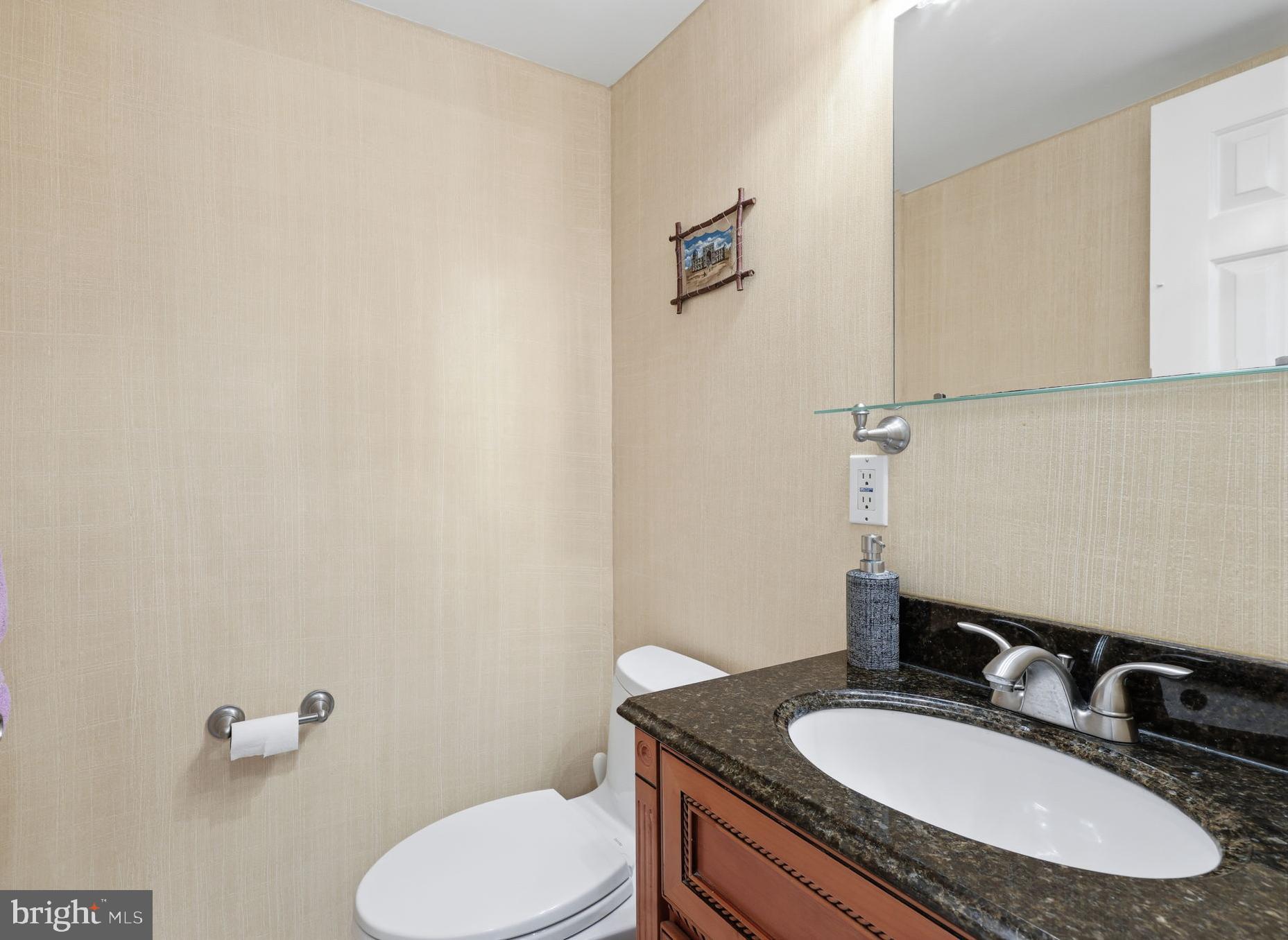 VILLAGE SHIRES - Residential