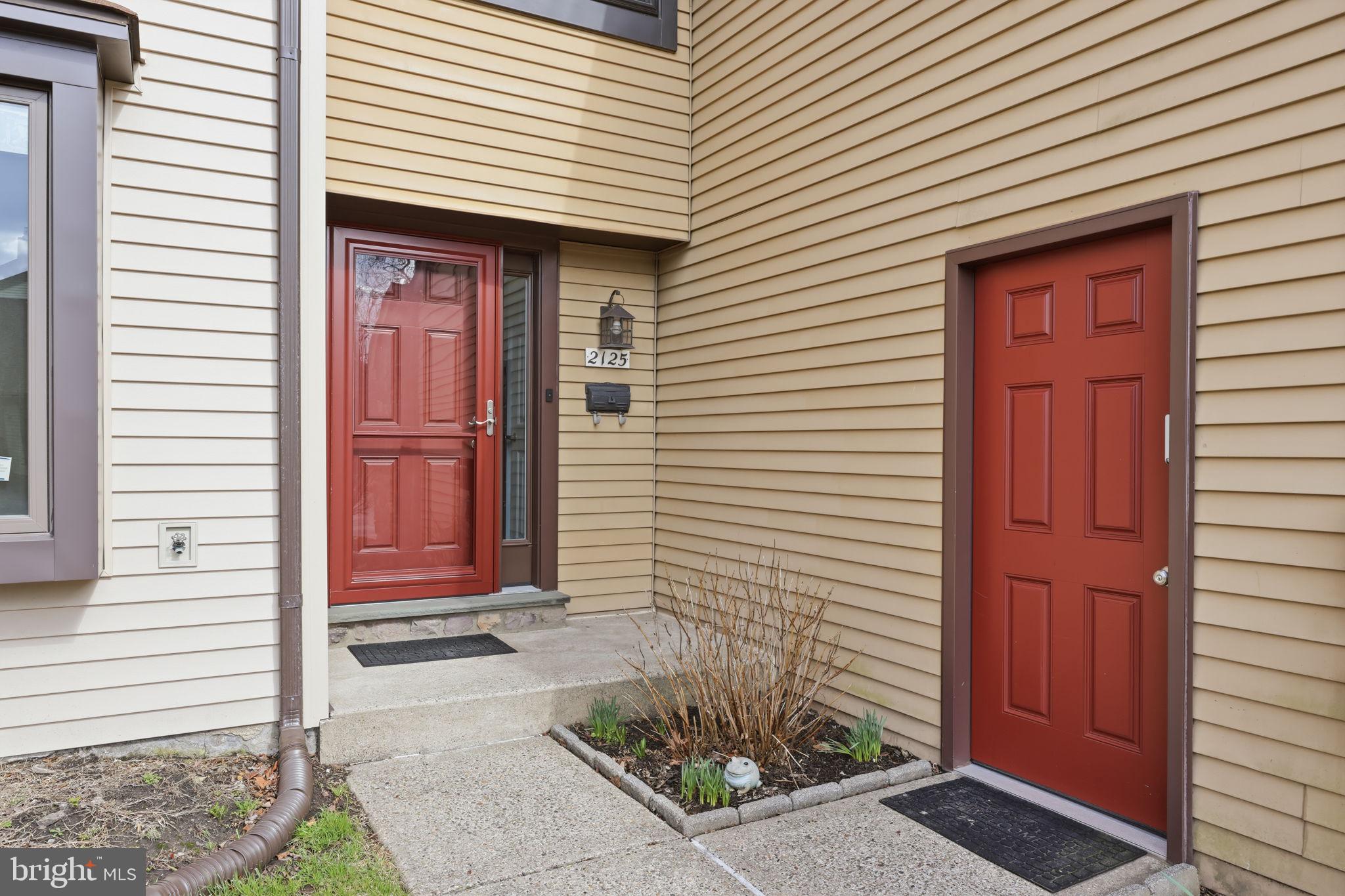 2125 WEYBRIDGE COMMONS