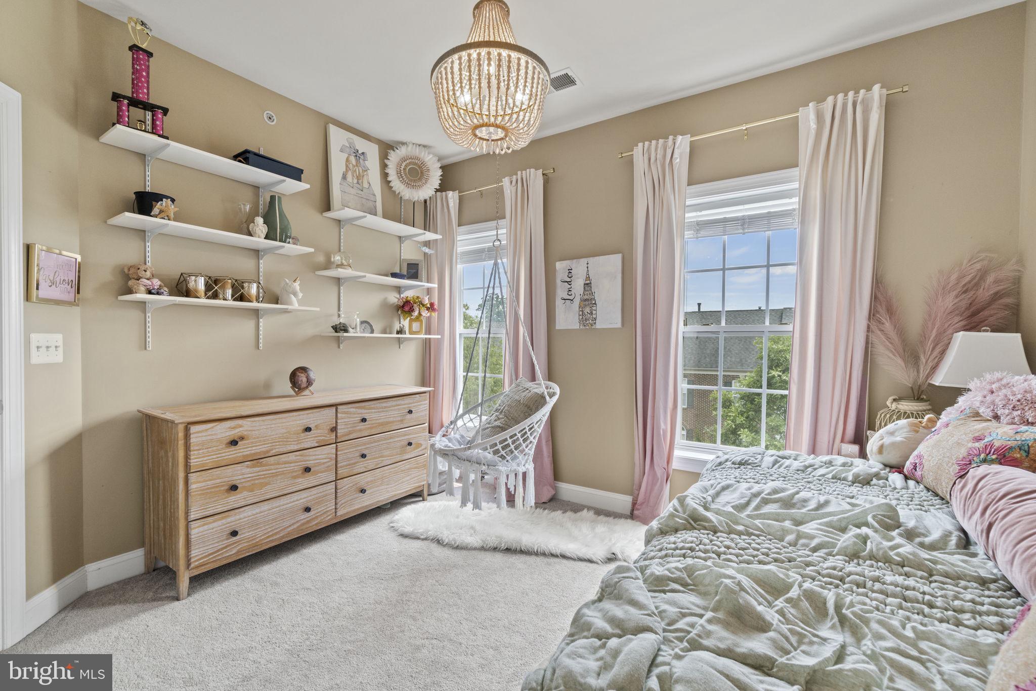 POTOMAC CLUB - Residential