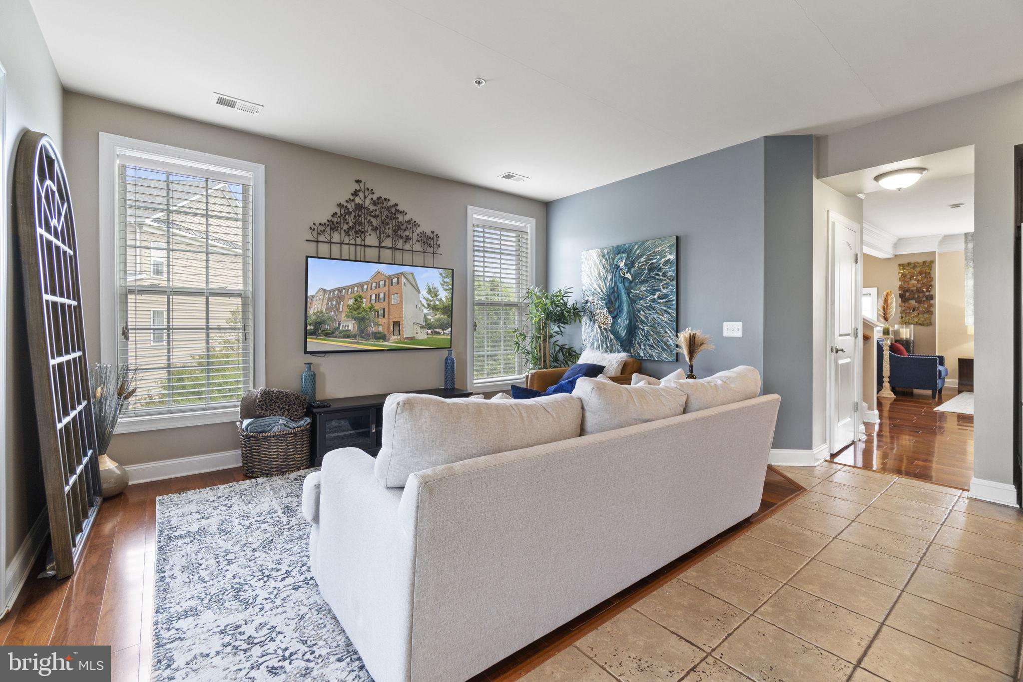 POTOMAC CLUB - Residential