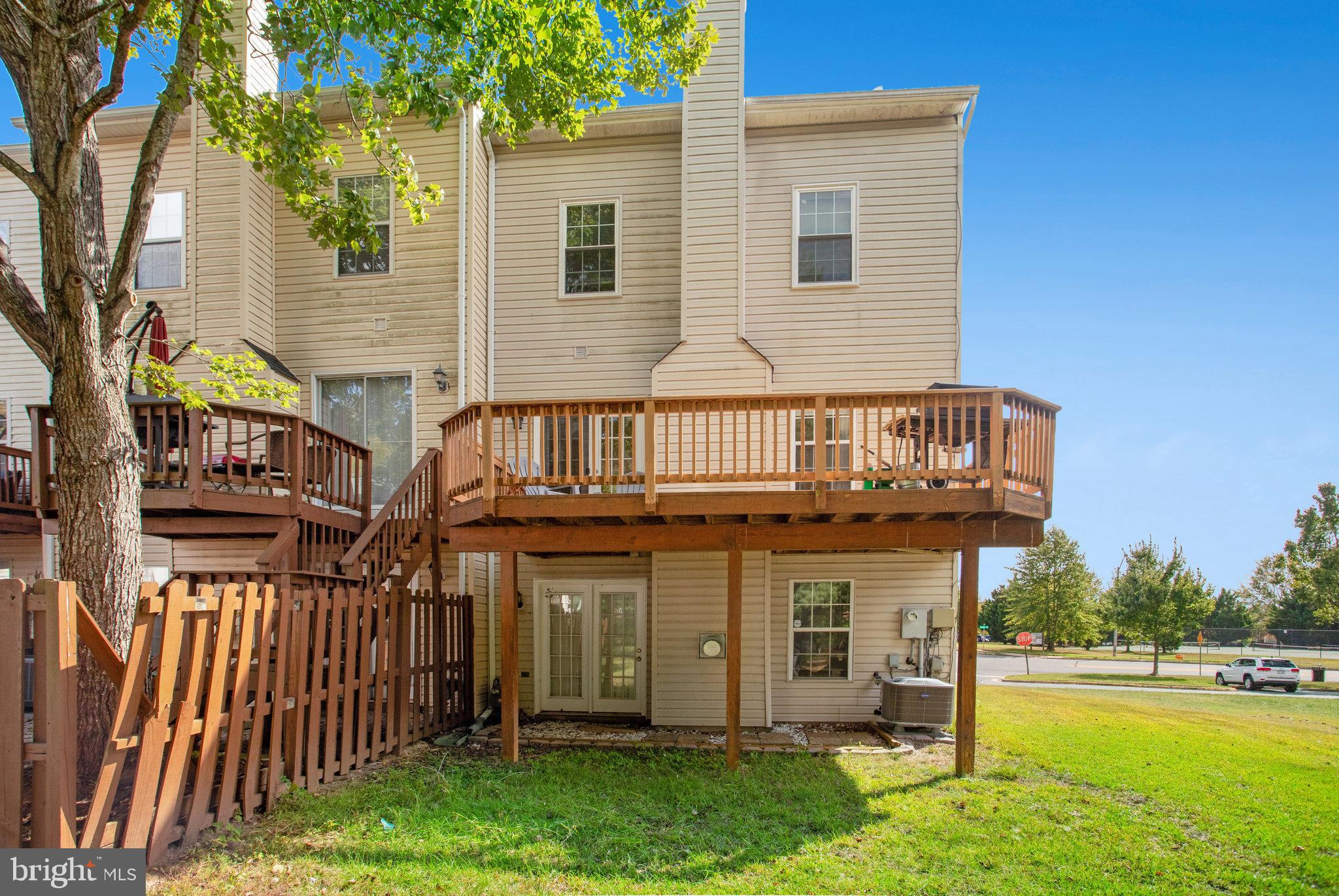 FOREST PARK - Residential Lease