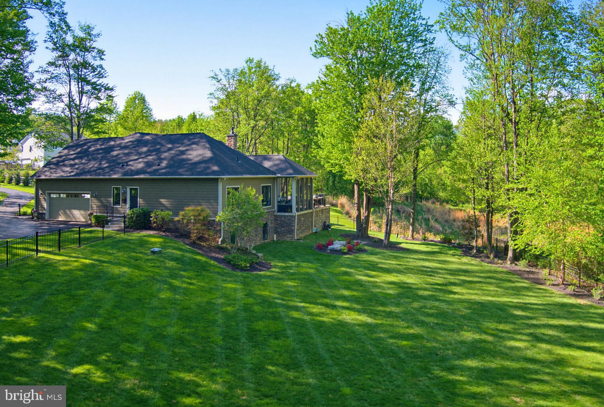 ARROWOOD - Residential