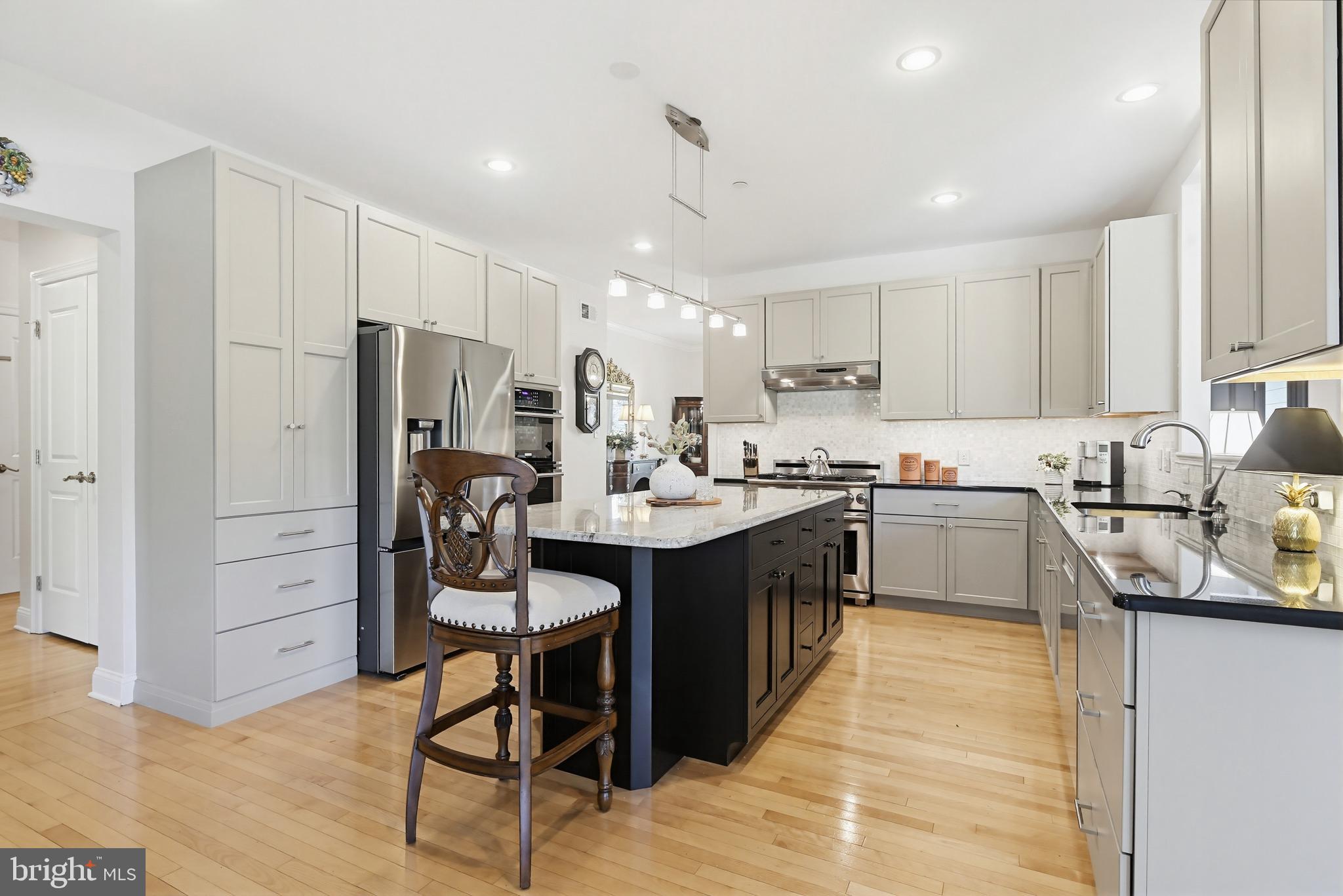 ARROWOOD - Residential