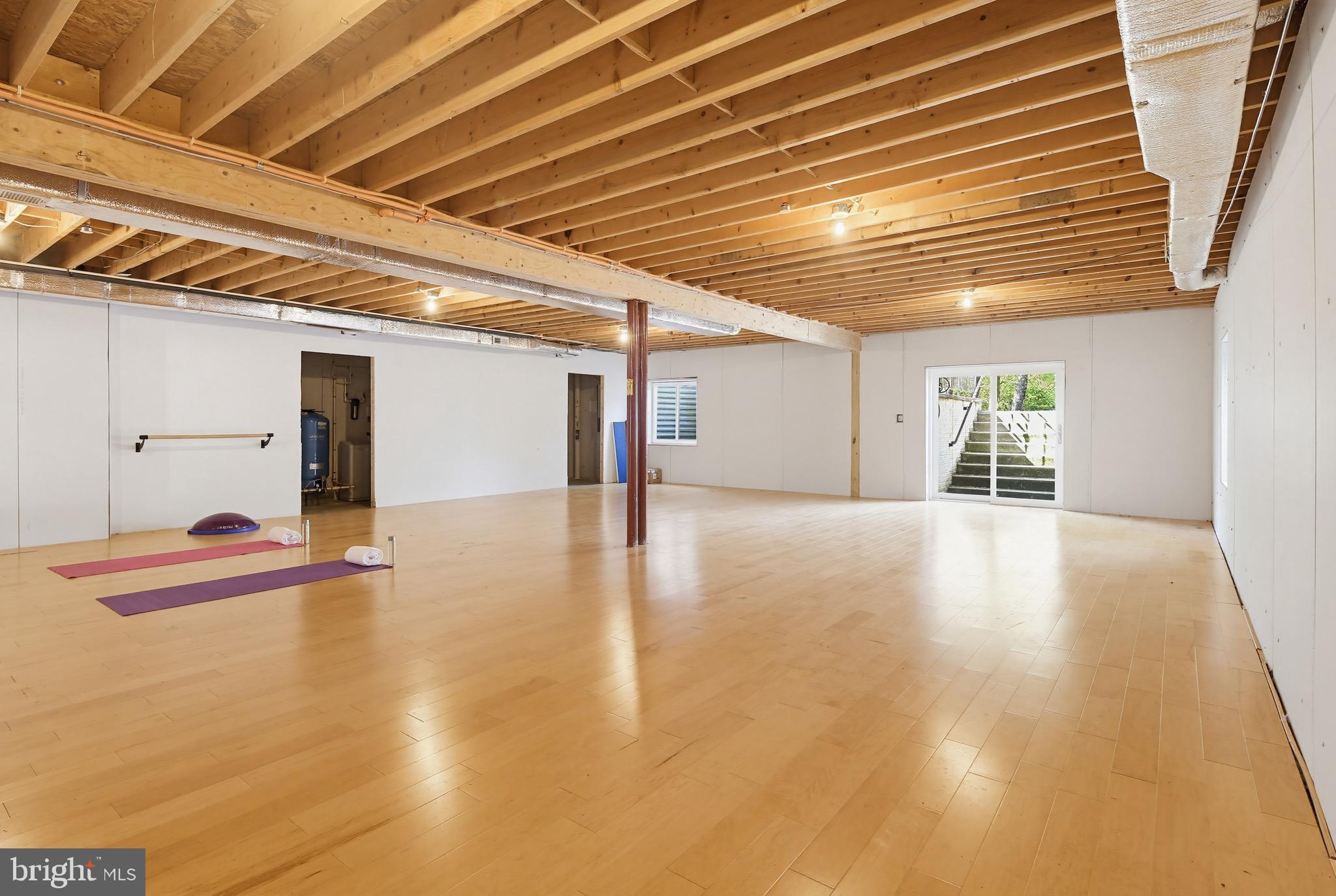 ARROWOOD - Residential