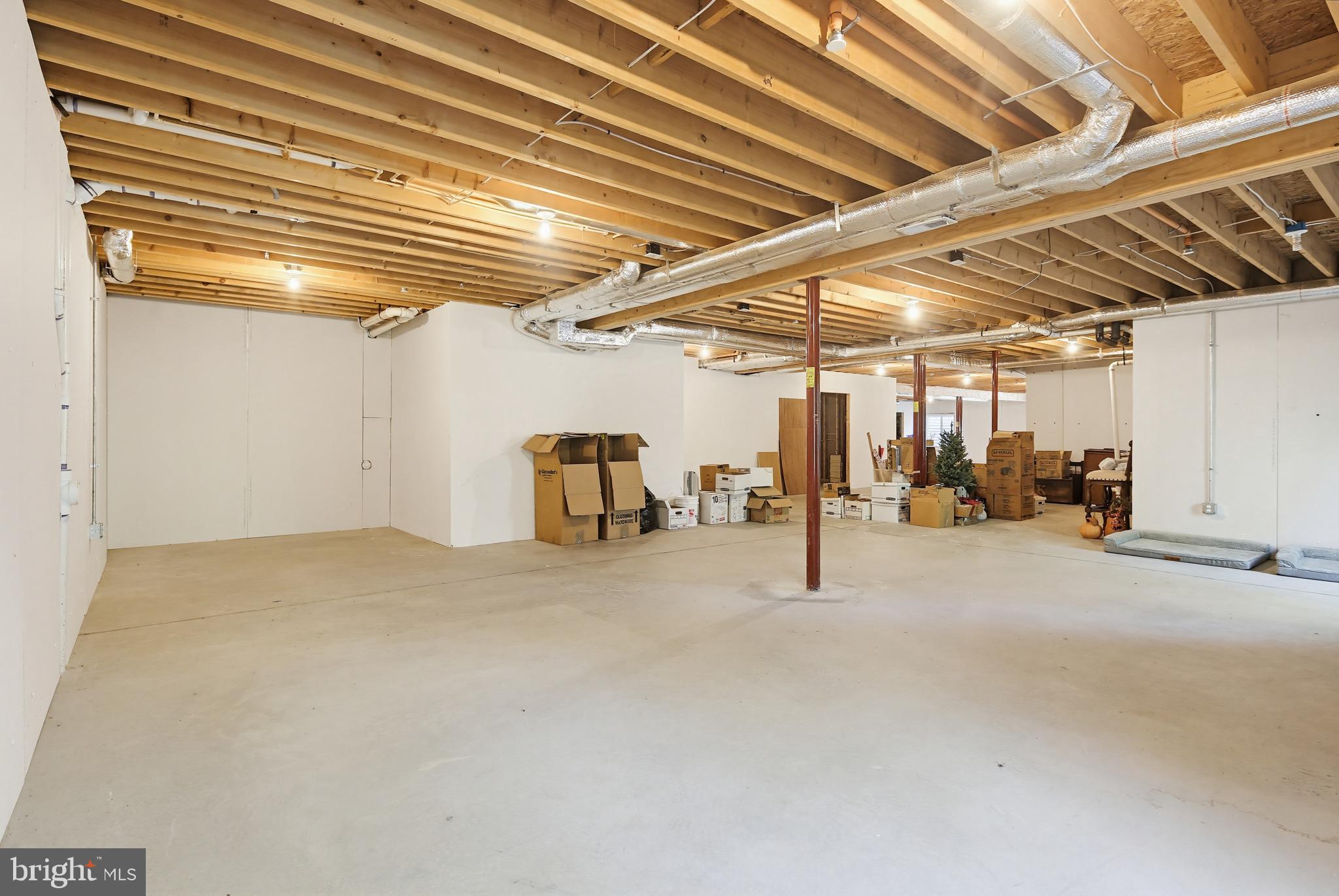 ARROWOOD - Residential