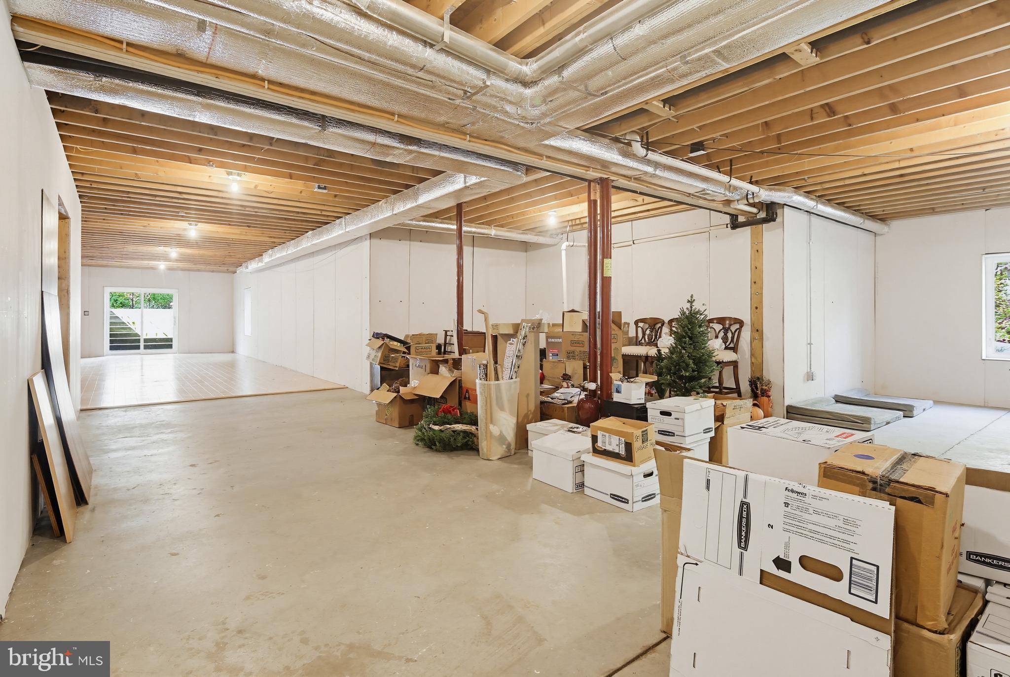 ARROWOOD - Residential