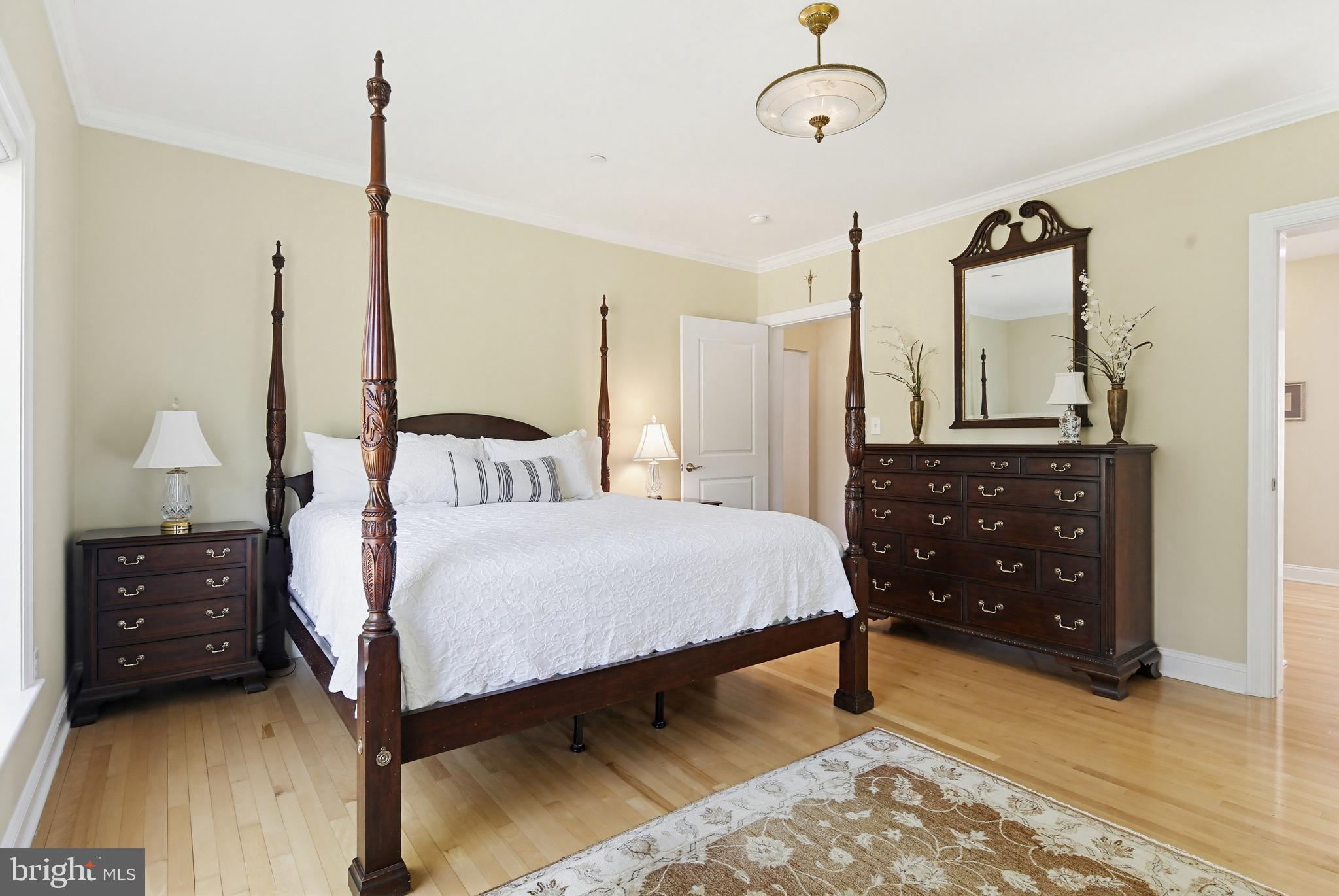 ARROWOOD - Residential