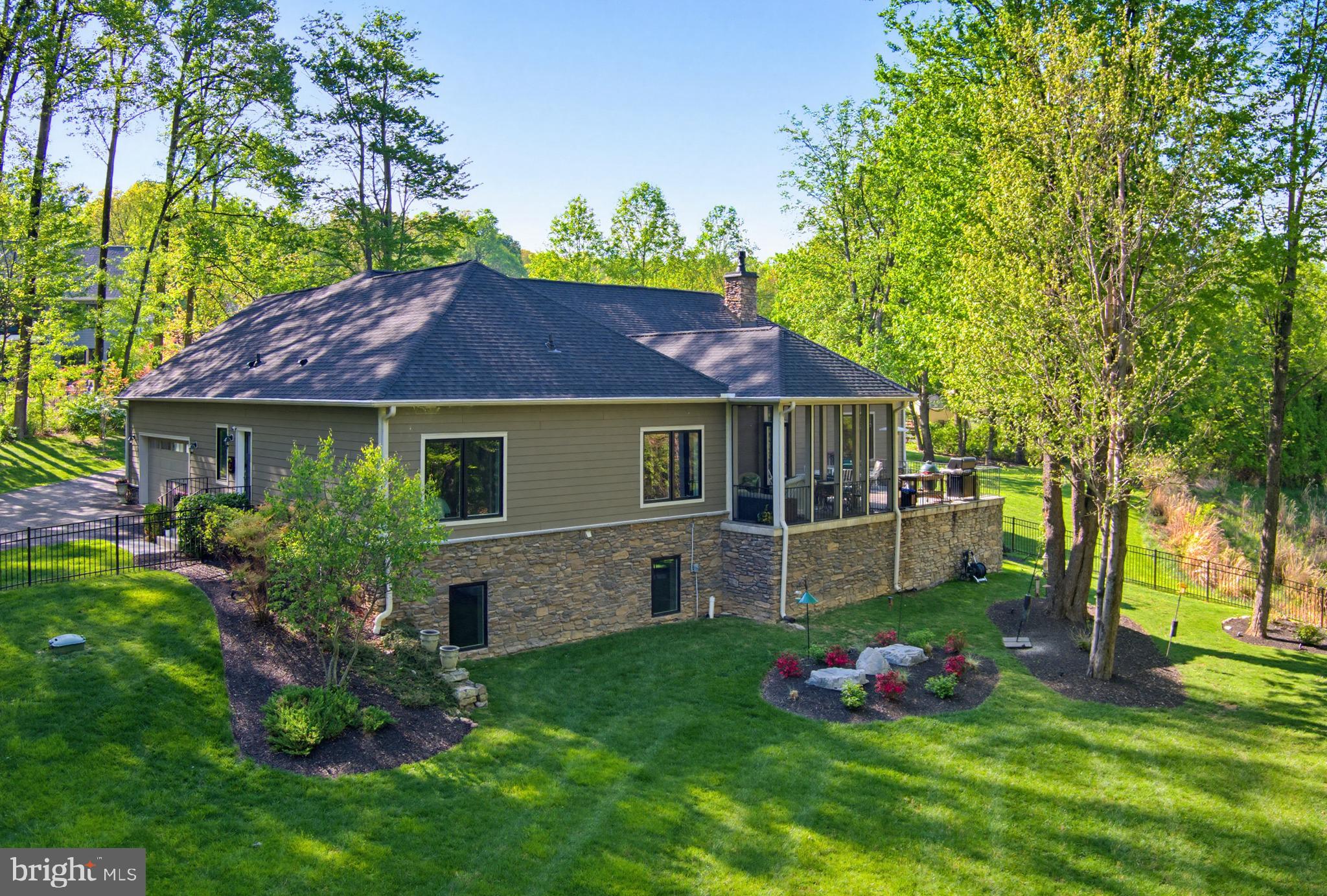 ARROWOOD - Residential