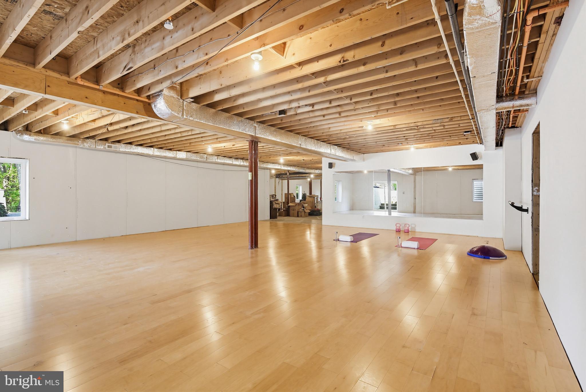 ARROWOOD - Residential