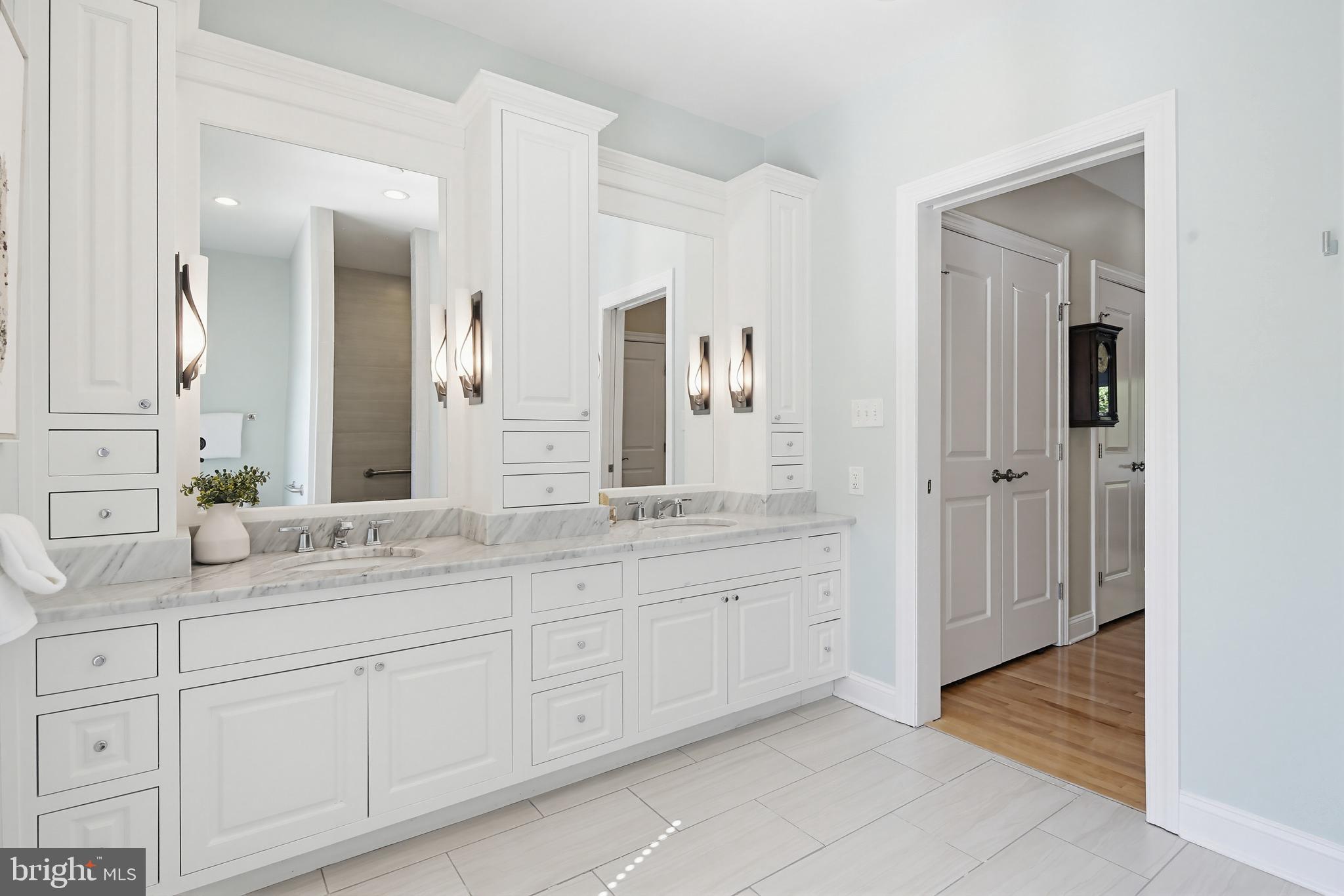 ARROWOOD - Residential