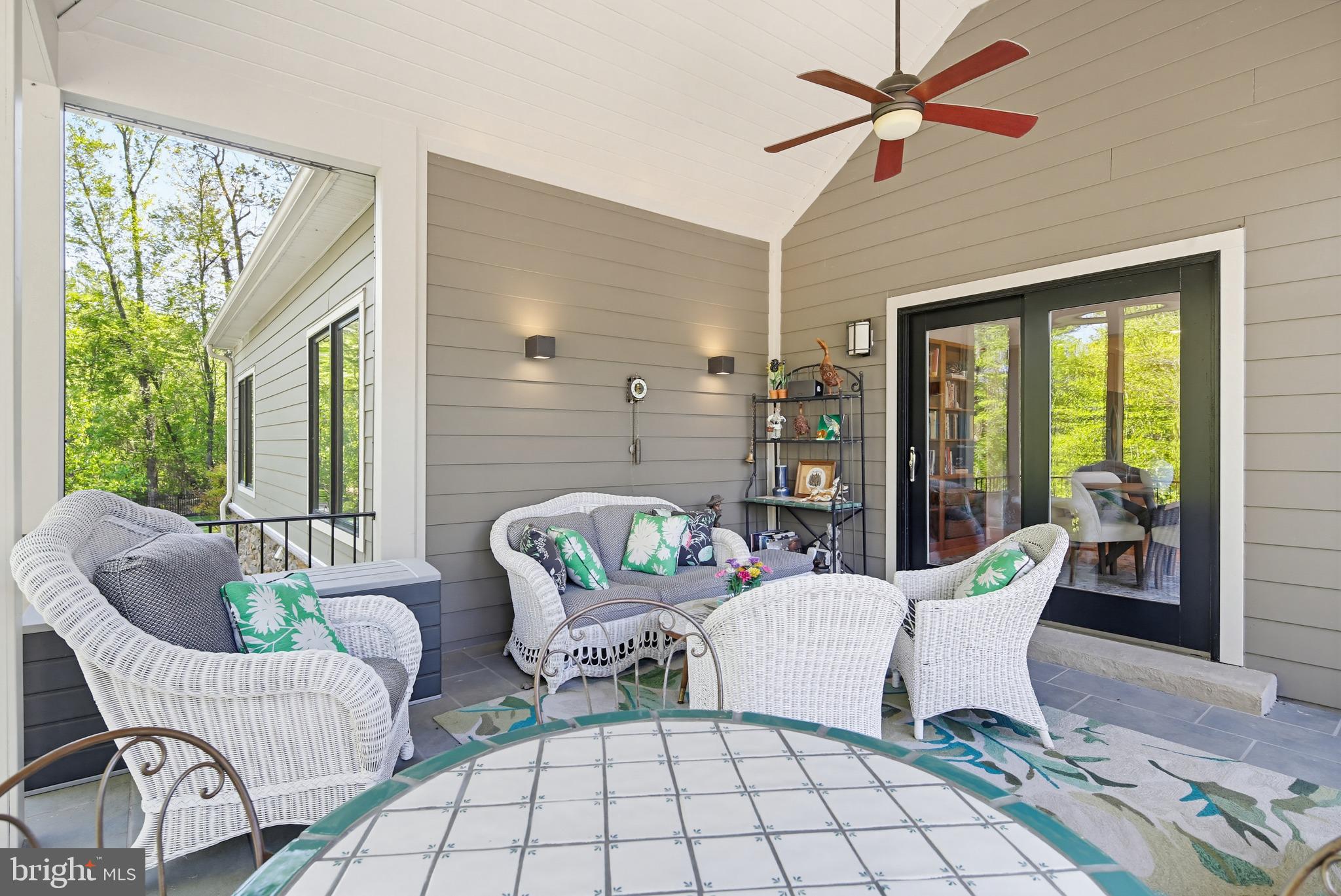 ARROWOOD - Residential