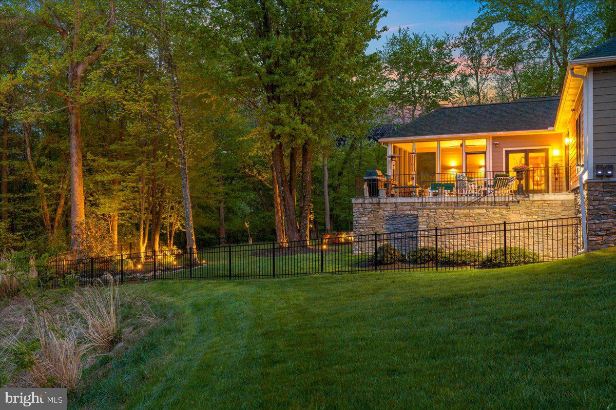 ARROWOOD - Residential