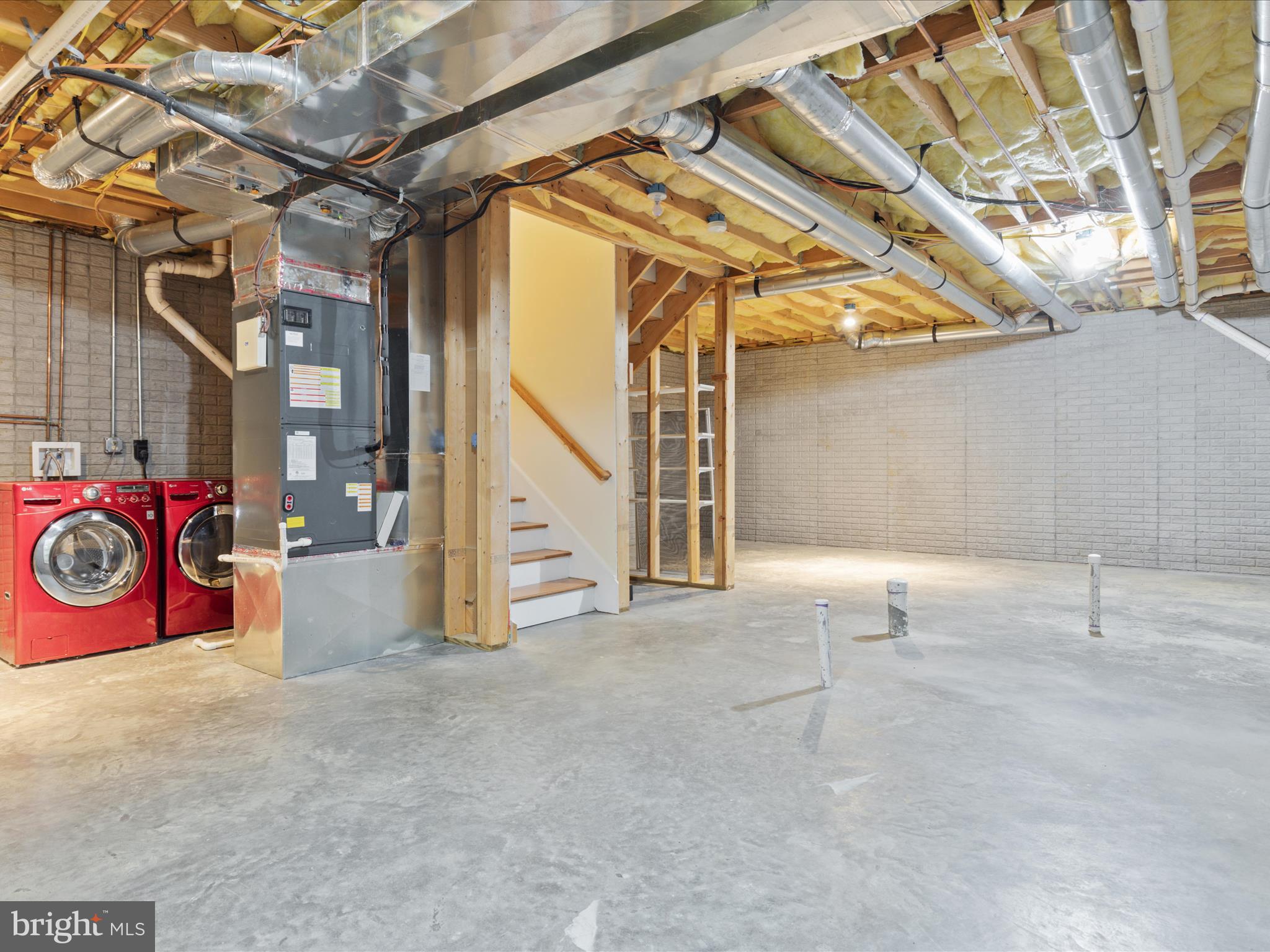 THE PLAINS - Residential