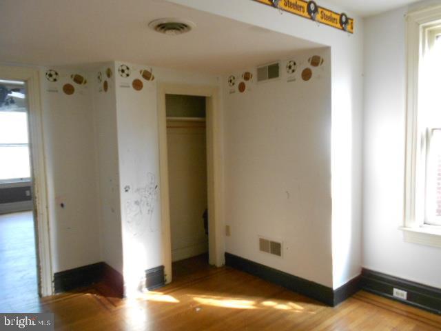 THE AVENUES - Residential