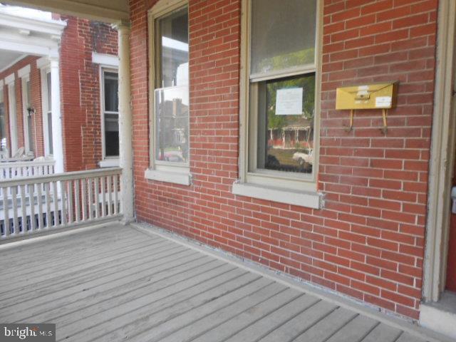 THE AVENUES - Residential