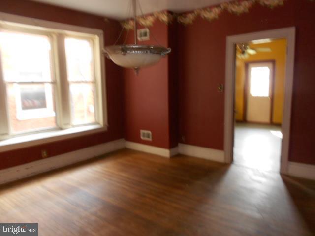 THE AVENUES - Residential