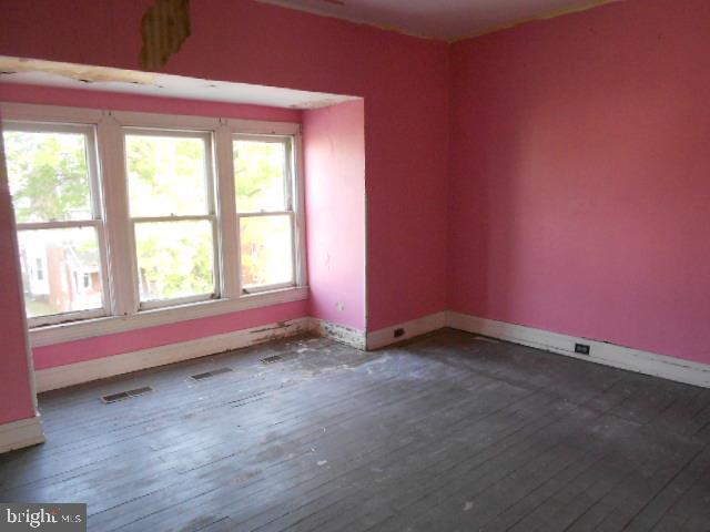 THE AVENUES - Residential