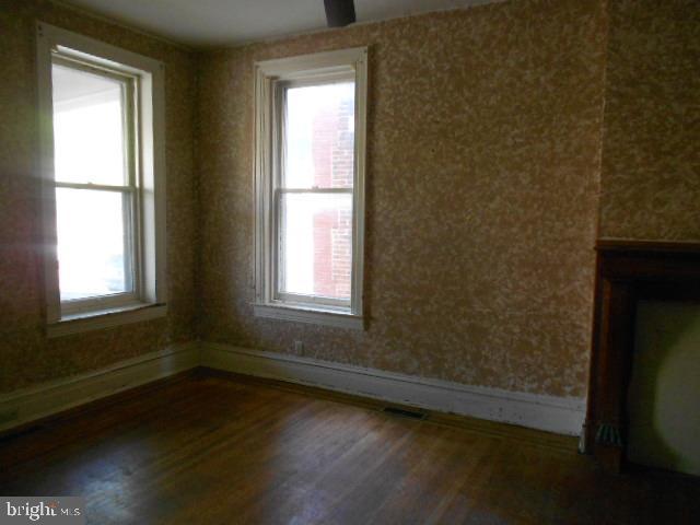 THE AVENUES - Residential