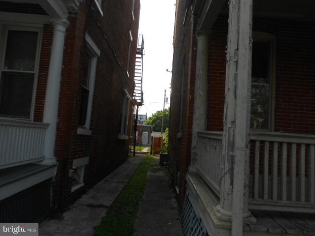 THE AVENUES - Residential