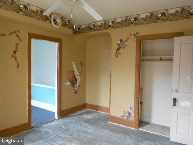 THE AVENUES - Residential