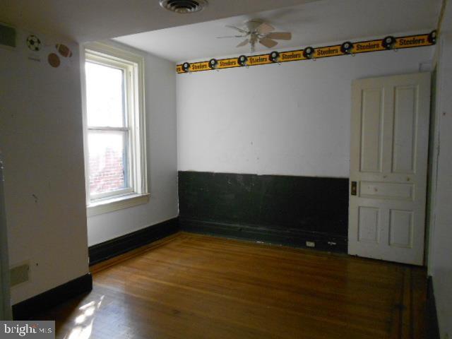 THE AVENUES - Residential