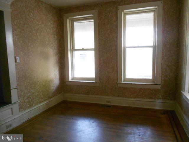 THE AVENUES - Residential