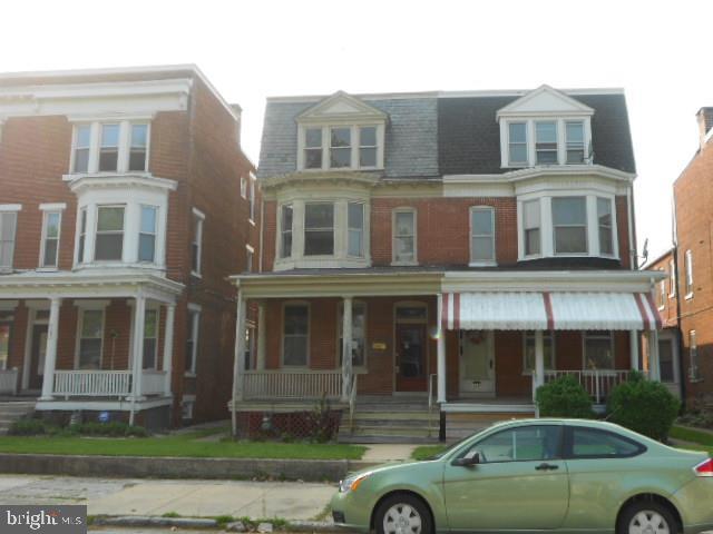 THE AVENUES - Residential