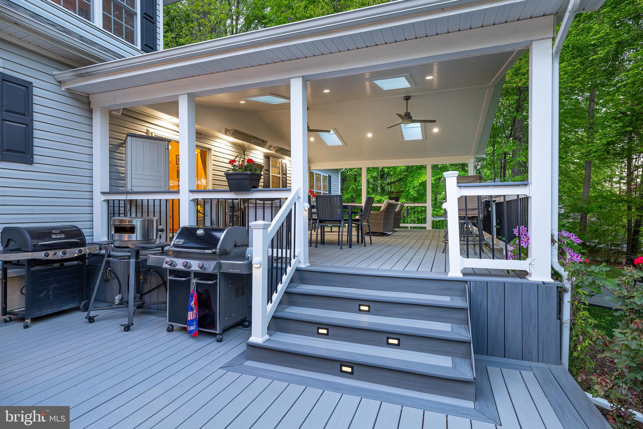 BEAR CASTLE - Residential