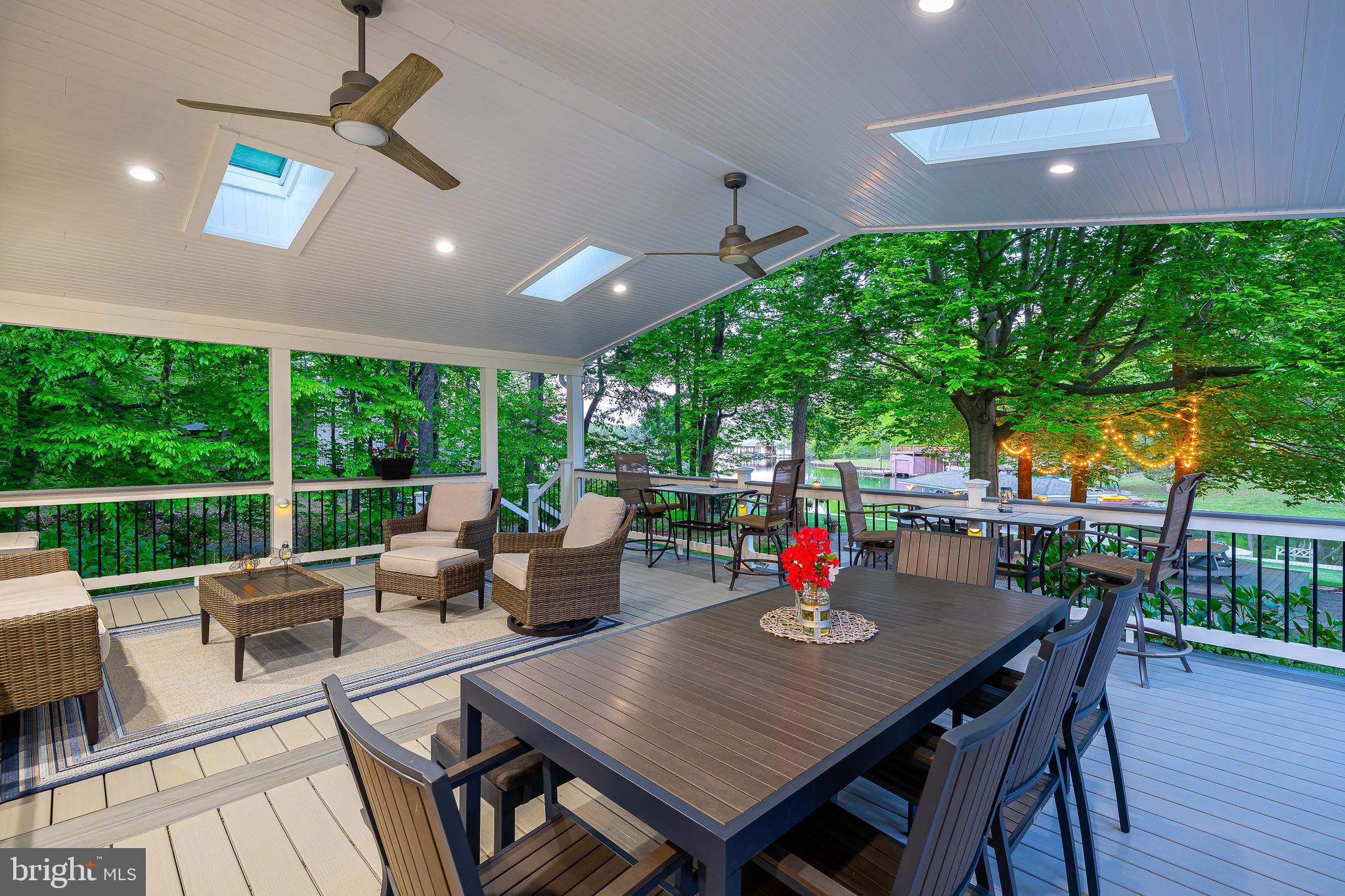 BEAR CASTLE - Residential