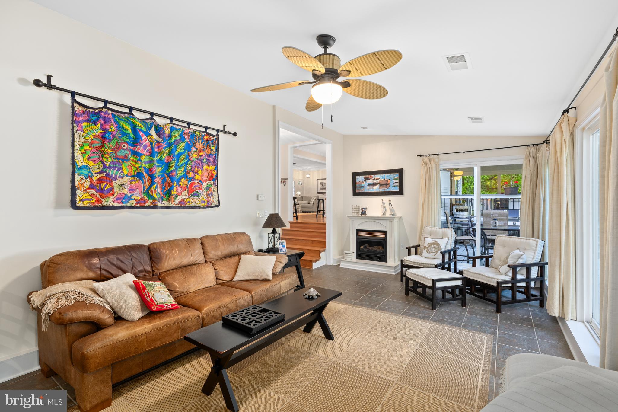 BEAR CASTLE - Residential