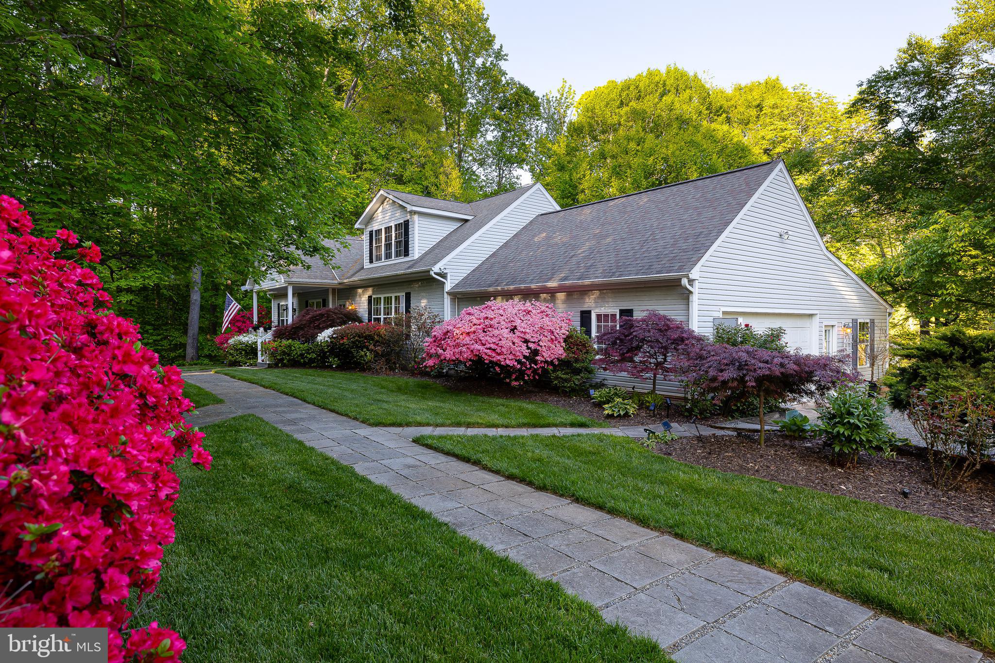 BEAR CASTLE - Residential