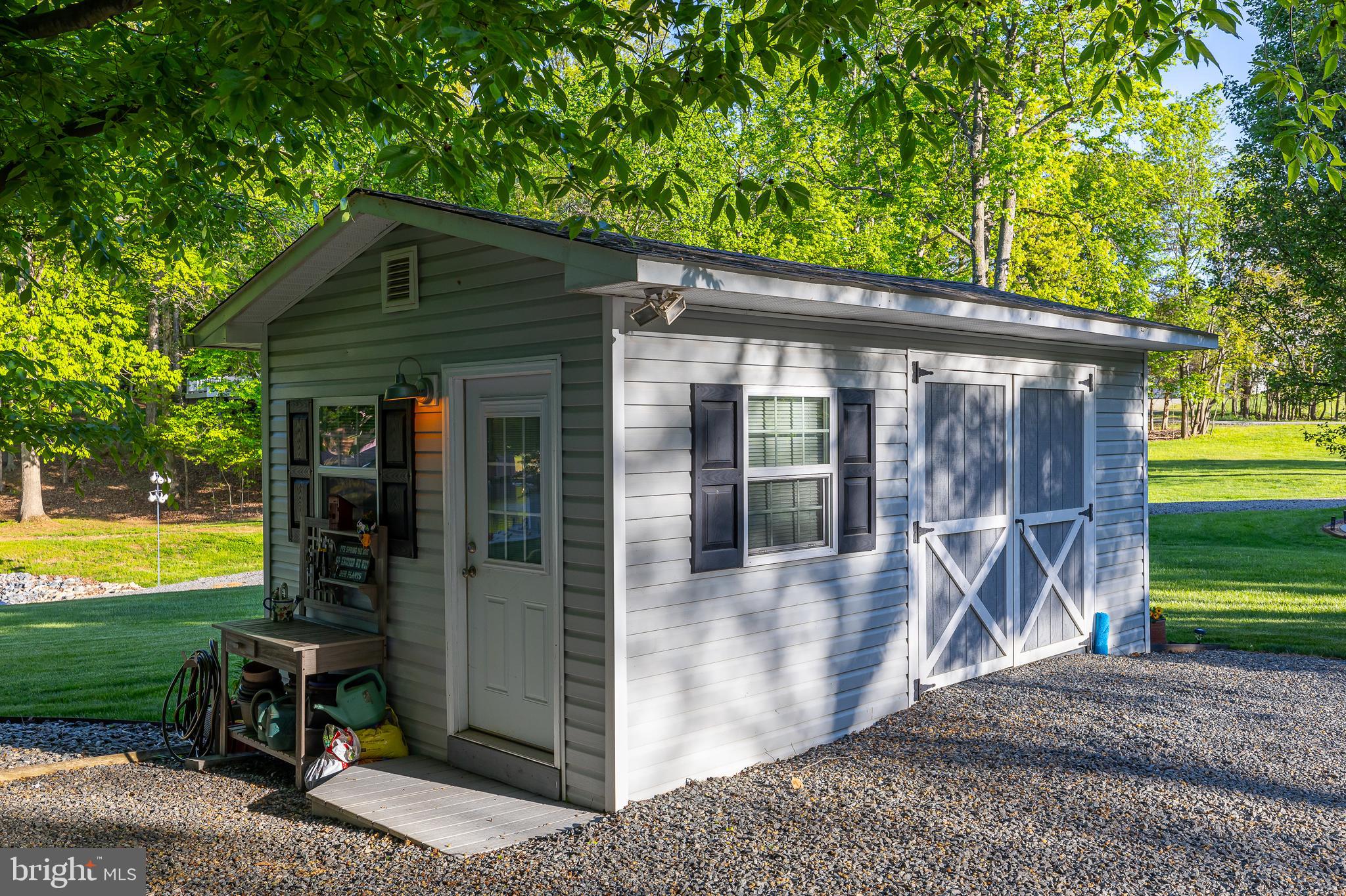 BEAR CASTLE - Residential